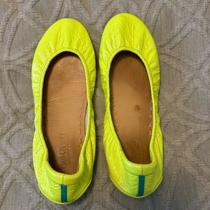 Mellow Yellow Neon Tieks